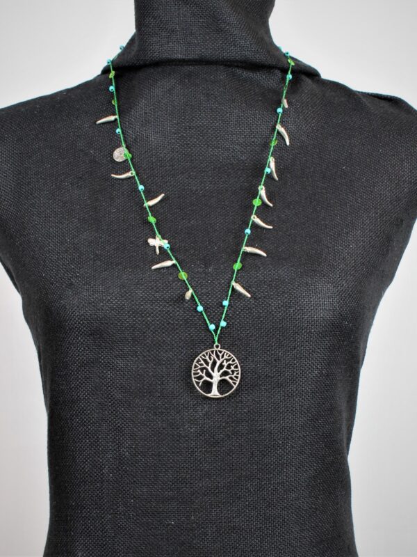 COLLANA lunga IN FILO DI SETA E PAILLETTES GARODESIGNERS