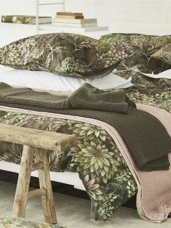 COPRILETTO  alba  BLOSSOM DESIGNERS GUILD