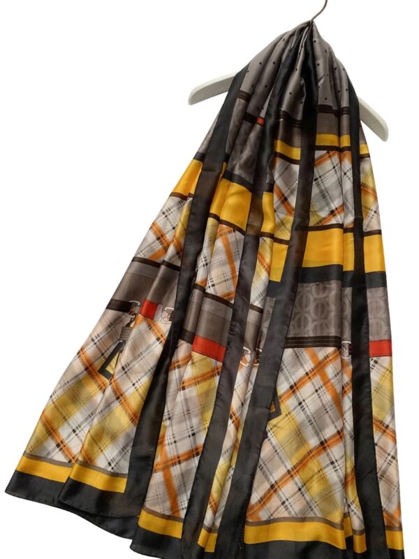 FOULARD IN seta CON STAMPA SCOZZESE