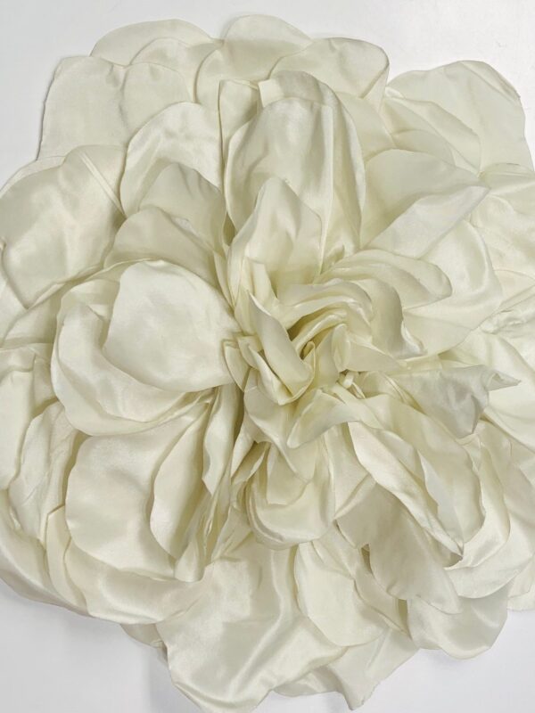 SPILLA PEONIA crema MAMILLA